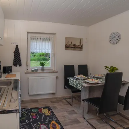 別荘 Ferienhaeuser Erzgebirge オルバーンハウ